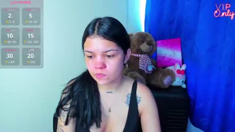 emma_boo_ online show from 07-05-26, 03:19