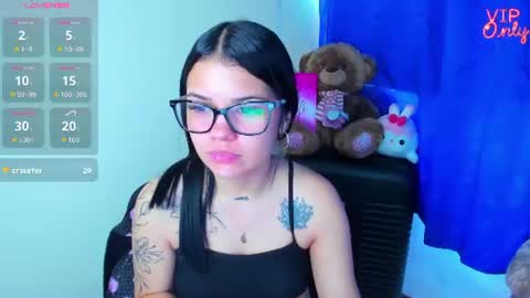 emma_boo_ online show from 07-11-26, 04:43