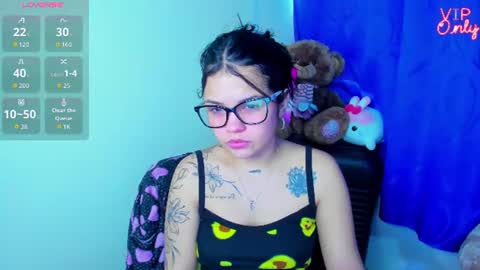 emma_boo_ online show from 07-14-26, 04:34