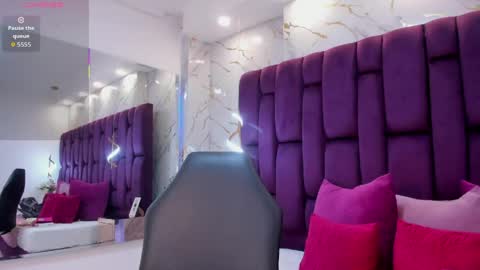 pau online show from 03-08-26, 04:22