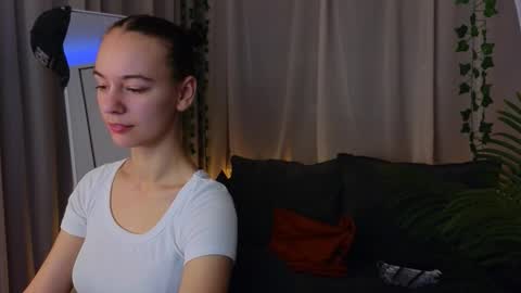 emma_chaser online show from 02-11-26, 01:32