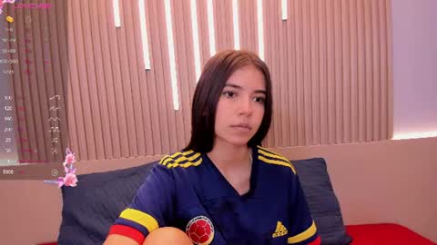 Snapshot of emma_doll7 chatting on 06-23-26, 08:51 E online show from 06-23-26, 08:51