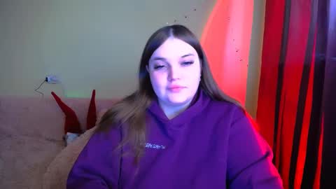 Snapshot of emma_dorn chatting on 01-18-26, 12:09 Eva online show from 01-18-26, 12:09