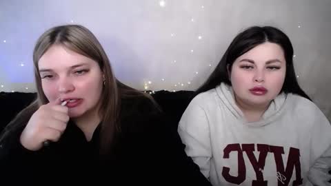 Snapshot of emma_dorn chatting on 03-22-26, 09:56 Eva online show from 03-22-26, 09:56