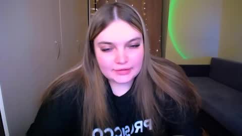 Eva online show from 05-21-26, 04:30