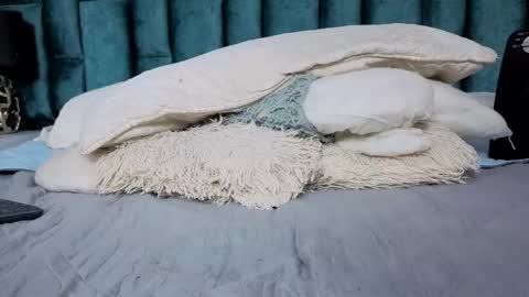 Snapshot of emma_foxi chatting on 02-13-26, 07:54 Emma online show from 02-13-26, 07:54