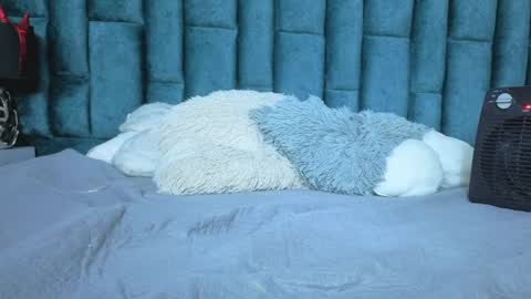 Snapshot of emma_foxi chatting on 03-30-26, 09:27 Emma online show from 03-30-26, 09:27