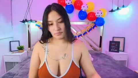 Snapshot of emma_garciaa_ chatting on 06-17-26, 03:31 emma online show from 06-17-26, 03:31