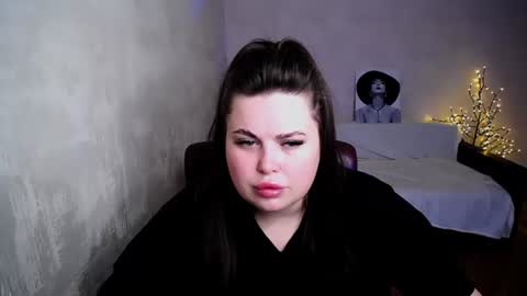 Emma online show from 08-05-26, 07:44