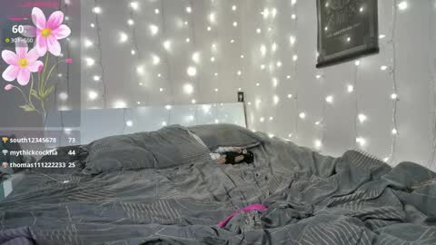 emma_just online show from 05-18-26, 08:25