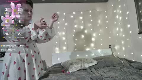 emma_just online show from 05-21-26, 08:43