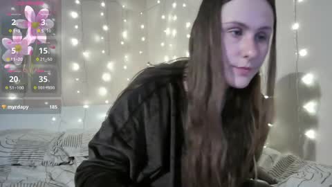 emma_just online show from 05-31-26, 09:27