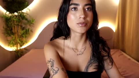 Emma online show from 03-18-26, 08:56