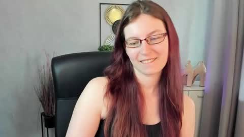Snapshot of emma_lust94 chatting on 07-07-26, 07:23 emma online show from 07-07-26, 07:23