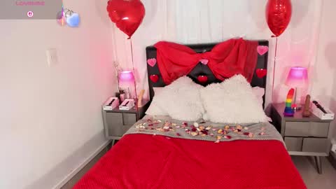 Im Emma online show from 02-14-26, 07:10