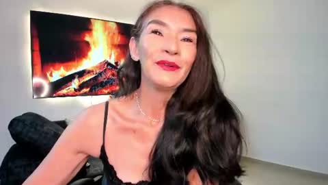 Snapshot of emma_mendoza chatting on 07-04-26, 11:38 Emma online show from 07-04-26, 11:38
