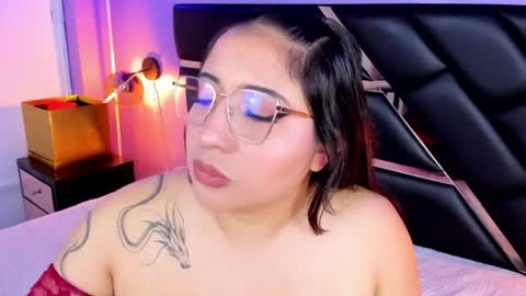 Snapshot of emma_monserratt chatting on 06-30-26, 12:06 Emma Monserratt online show from 06-30-26, 12:06