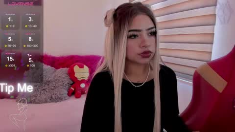 EMMA  online show from 05-09-26, 03:06
