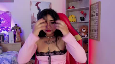 EMMA  online show from 03-24-26, 11:43