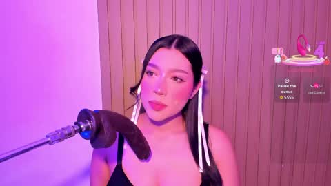   online show from 05-24-26, 03:22