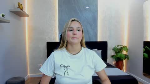 EMMA online show from 05-25-26, 05:41