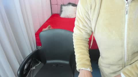 Emma Evans online show from 01-20-25, 11:56