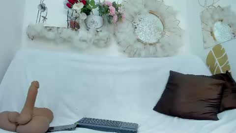 Snapshot of emmaduque chatting on 07-04-26, 06:03 Emma Duque online show from 07-04-26, 06:03