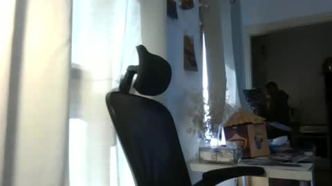 Ariel online show from 03-07-26, 07:38