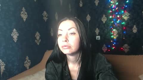 EmmaGoldX online show from 05-18-26, 09:26