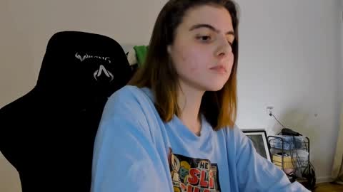 Emma online show from 12-06-24, 06:28