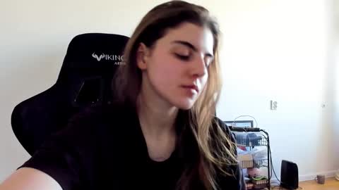 Emma online show from 10-07-25, 11:29