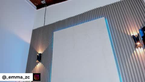 emmazc_ online show from 03-28-26, 07:57