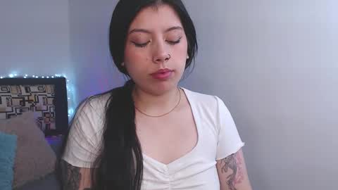 Emily  Independent model online show from 10-27-25, 10:47