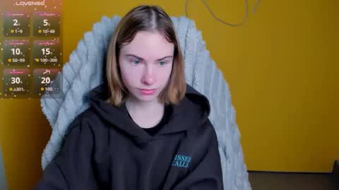 Emmi online show from 02-04-26, 06:41