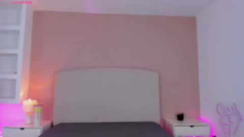 Snapshot of emmiily_z chatting on 07-30-26, 07:35 Emmiily online show from 07-30-26, 07:35