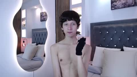 SERGIO online show from 03-10-26, 08:25