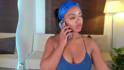 Snapshot of emmy_jacksson chatting on 01-23-25, 12:57 emmy_jacksson online show from 01-23-25, 12:57