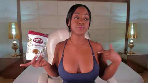 Snapshot of emmy_jacksson chatting on 10-23-25, 04:17 emmy_jacksson online show from 10-23-25, 04:17