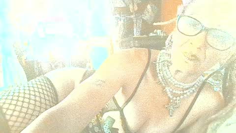 emmybaby5250 online show from 03-25-26, 11:33