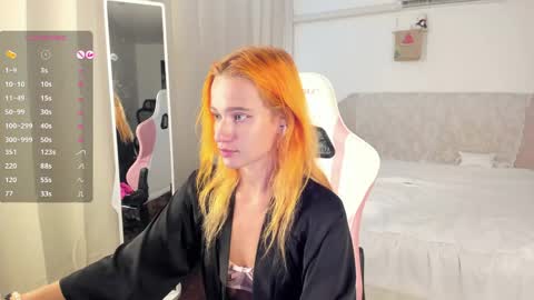 Emmylie online show from 05-04-26, 03:02