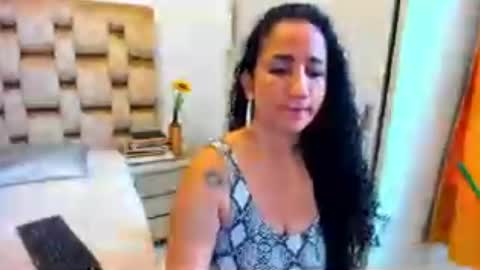 Snapshot of emperatriztapia chatting on 07-08-26, 09:30 emperatriztapia online show from 07-08-26, 09:30