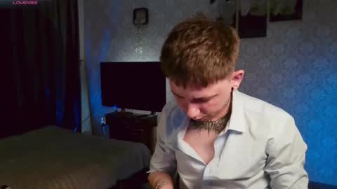 emveeboy96 online show from 05-07-26, 06:24