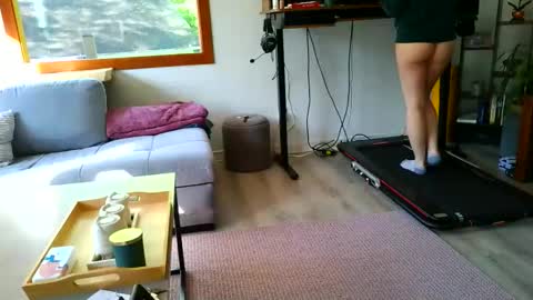 emyxxl online show from 06-08-26, 12:16