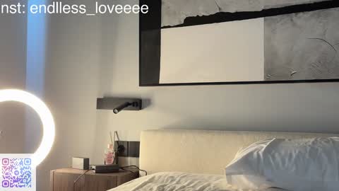 Mia online show from 01-10-26, 02:46