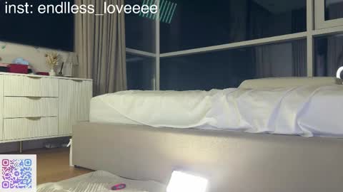 Mia online show from 04-14-26, 11:11