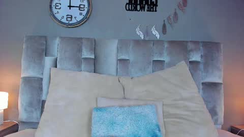  E N G E L  online show from 02-24-25, 07:30