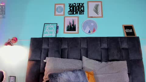  E N G E L  online show from 03-11-25, 01:48