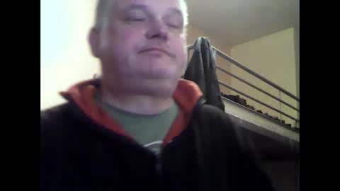 englishguysurrey online show from 03-15-26, 06:47