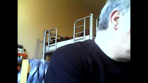 englishguysurrey online show from 04-05-26, 05:59