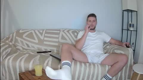 Englishladxxx online show from 05-07-26, 10:59